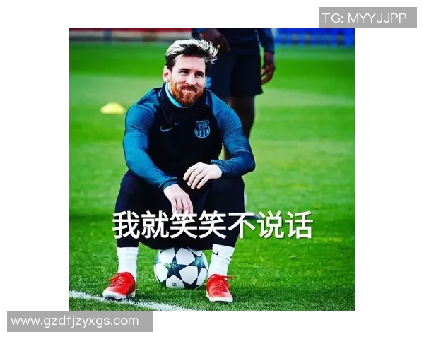 足球球星锁屏壁纸精选：让你与偶像同框，点亮手机屏幕的精彩瞬间